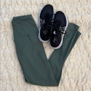 Victoria secret sport medium rise leggings